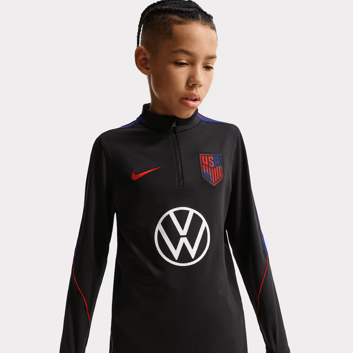 Youth Nike Black USMNT 2026 Strike Dri-FIT Long Sleeve Quarter-Zip Drill Top 1 Youth Nike Black USMNT 2026 Strike Dri-FIT Long Sleeve Quarter-Zip Drill Top