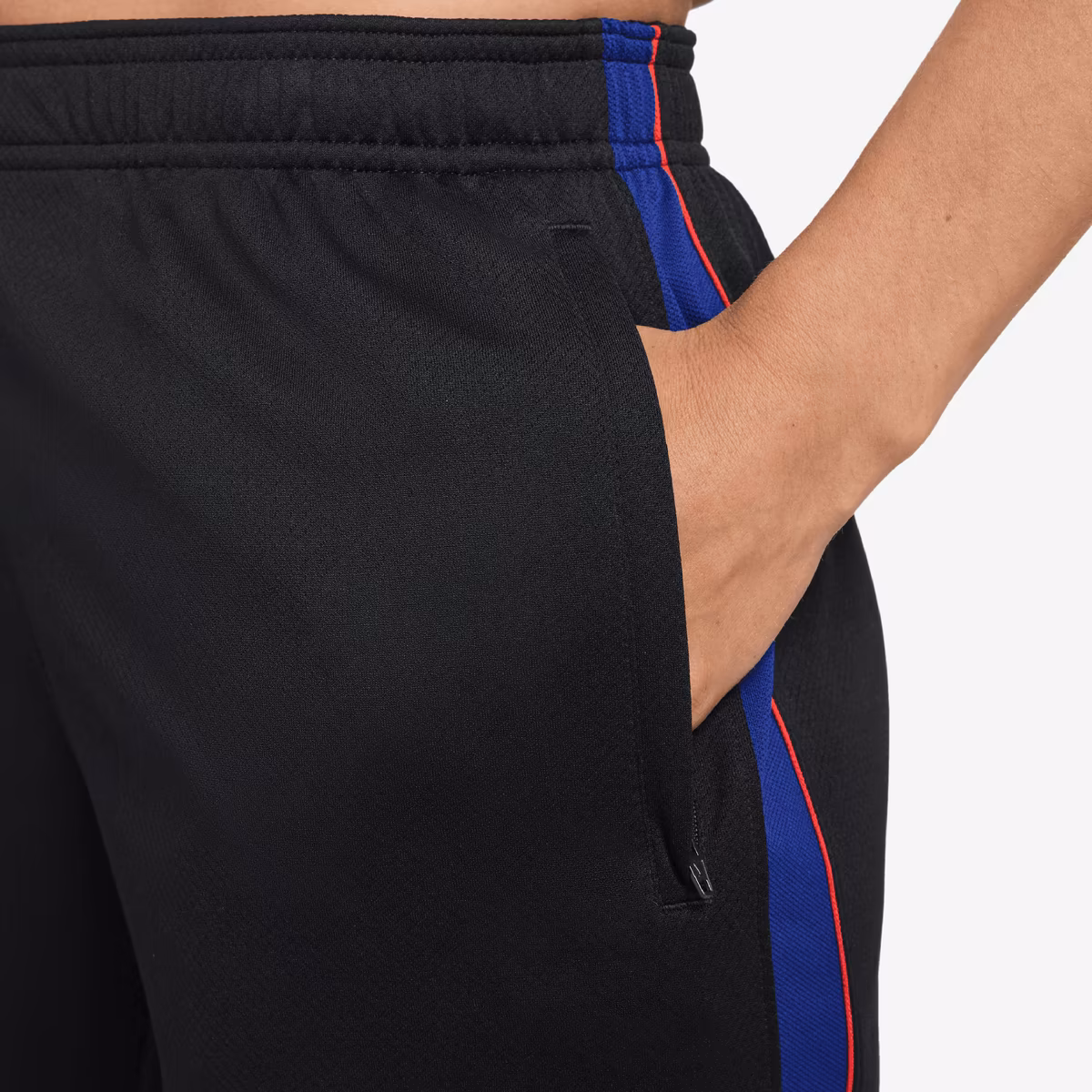 Women's Nike Black USMNT 2026 Strike Dri-FIT Shorts 4 Women's Nike Black USMNT 2026 Strike Dri-FIT Shorts