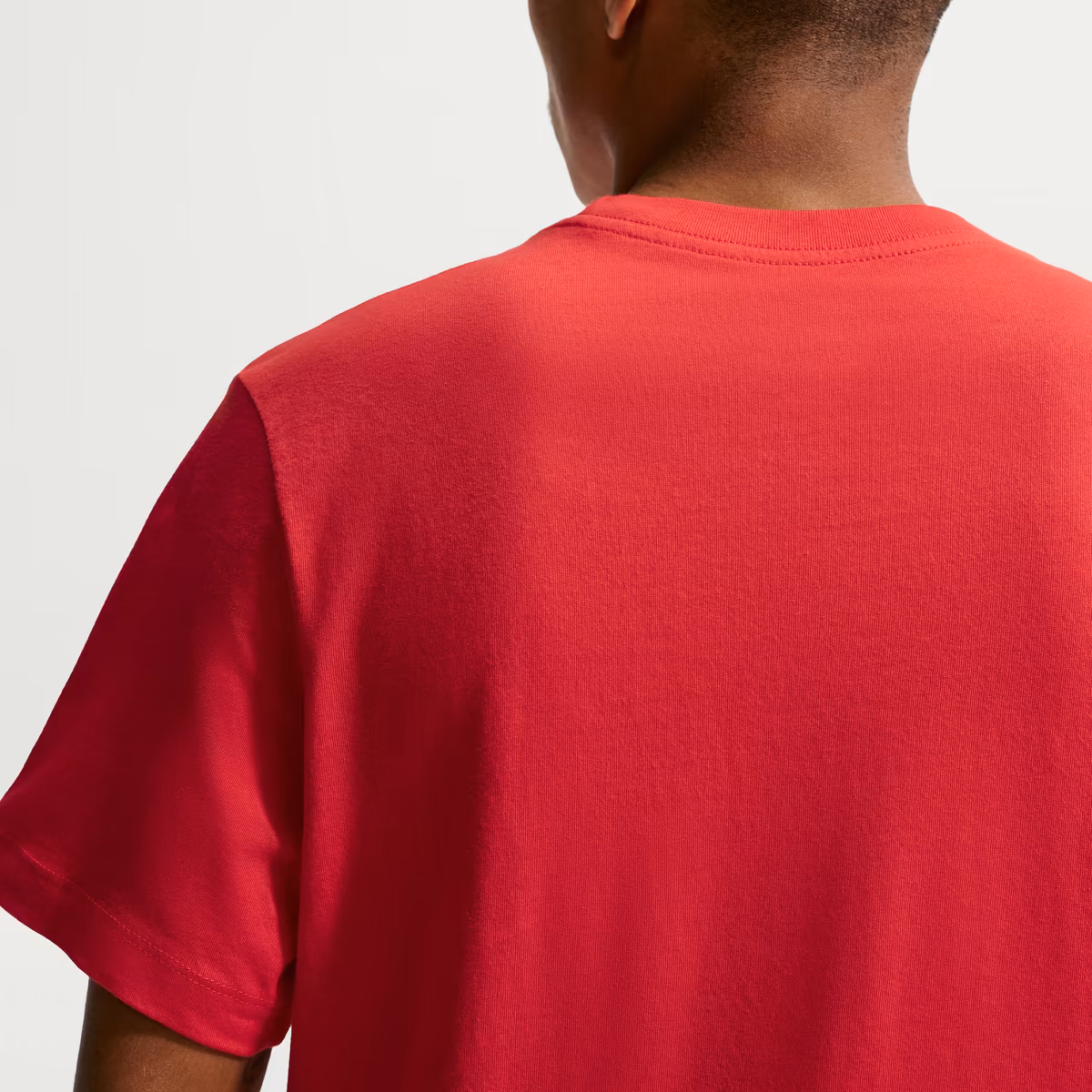 Men's Nike Red USMNT Crest T-Shirt 4 Men's Nike Red USMNT Crest T-Shirt