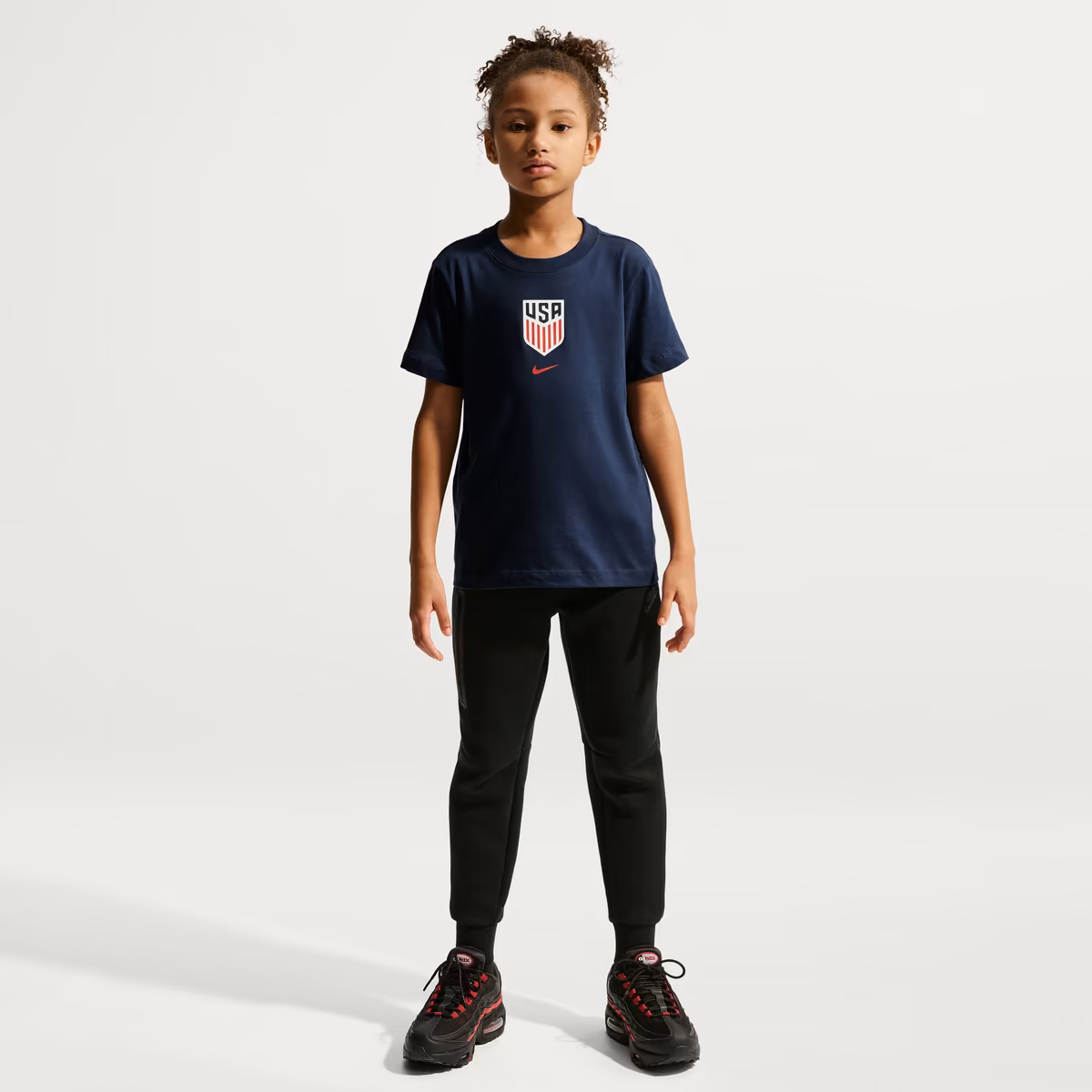 Youth Nike Navy USMNT Crest T-Shirt