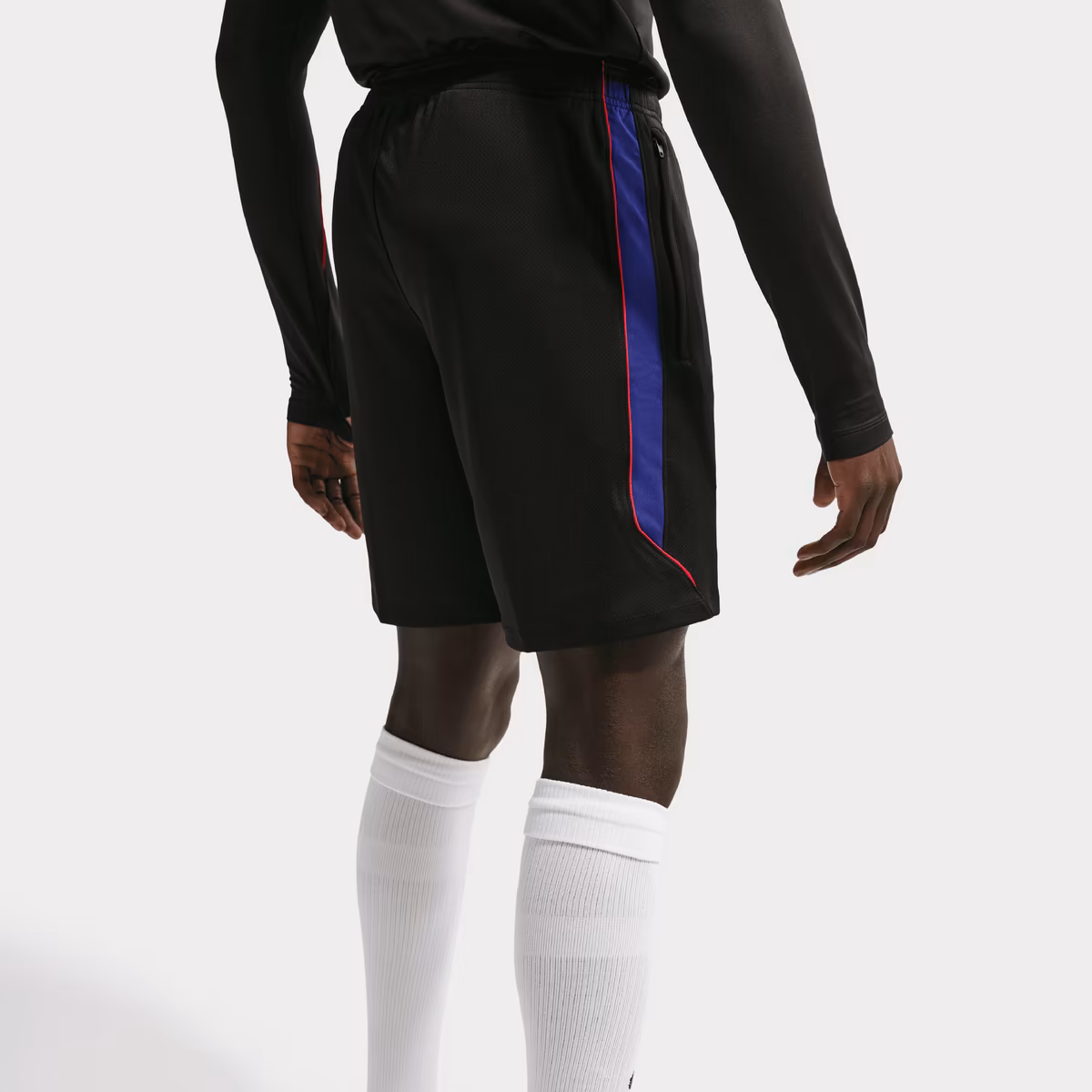 Men's Nike Black USMNT 2026 Strike Dri-FIT Shorts 2 Men's Nike Black USMNT 2026 Strike Dri-FIT Shorts