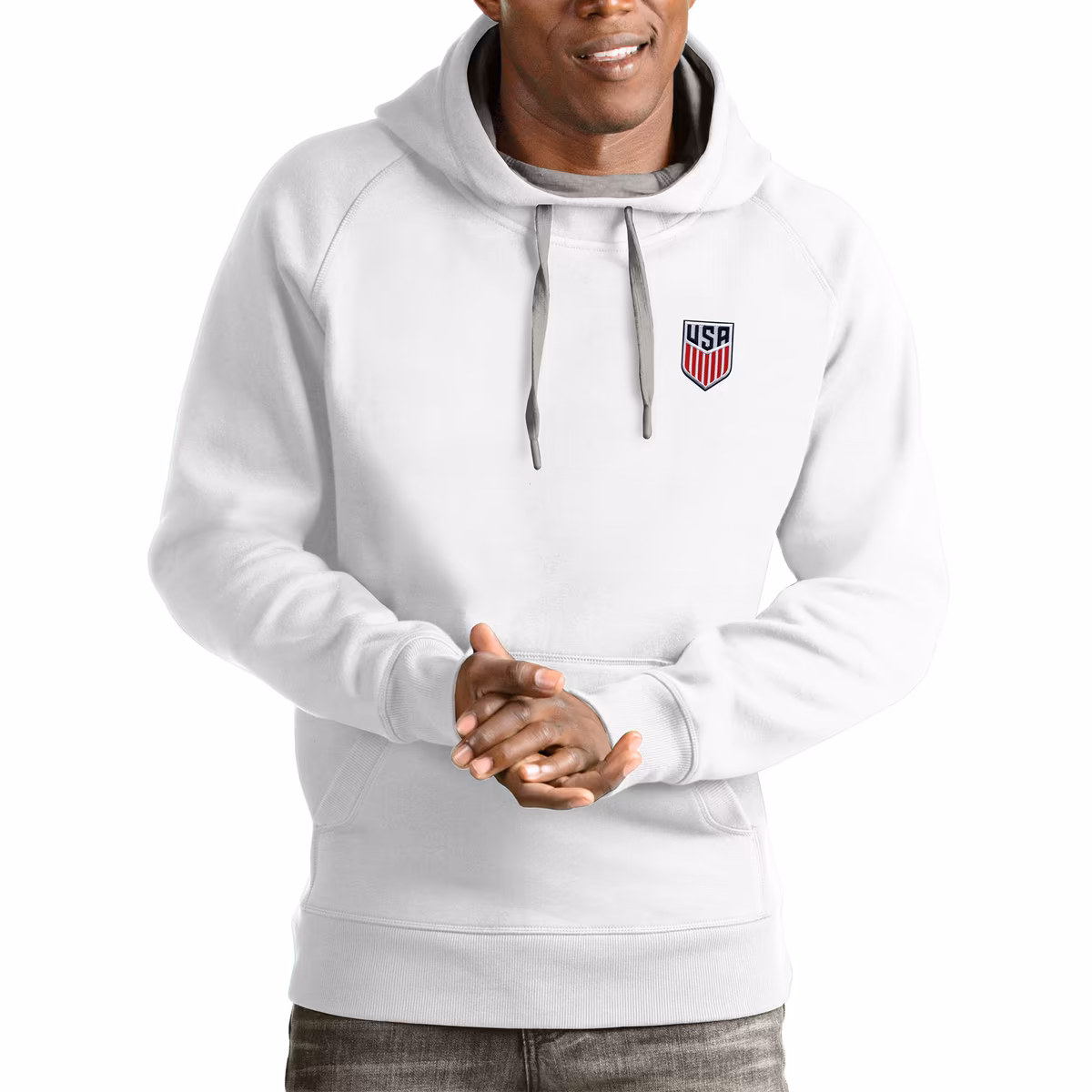 Men's Antigua White USMNT Victory Pullover Hoodie