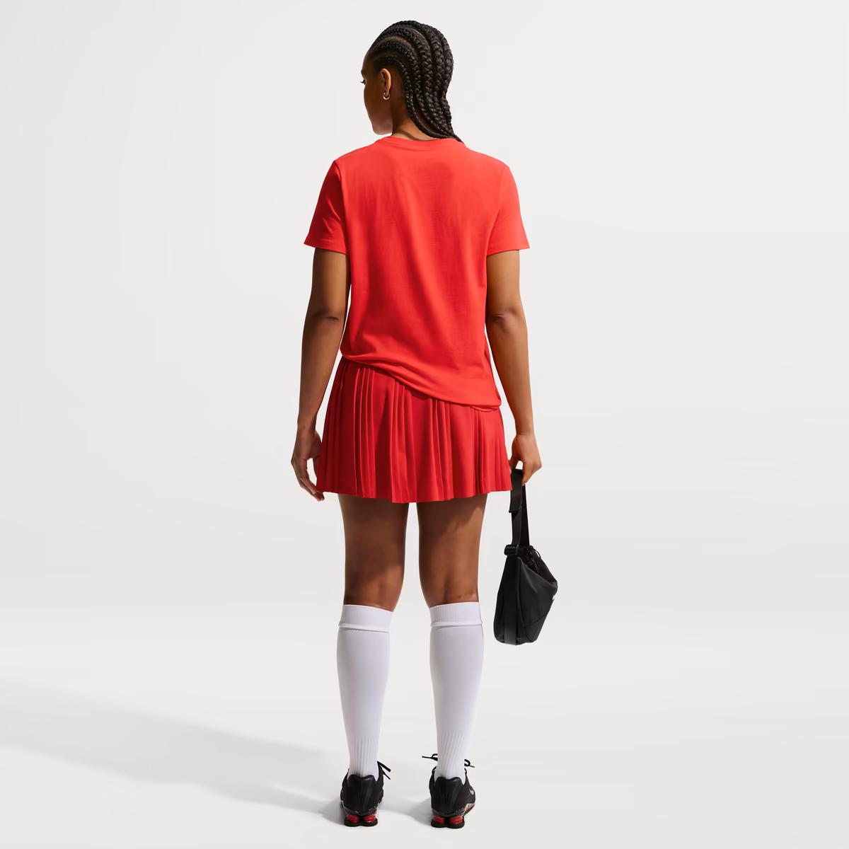 Women's Nike Red USMNT Crest T-Shirt 2 Women's Nike Red USMNT Crest T-Shirt