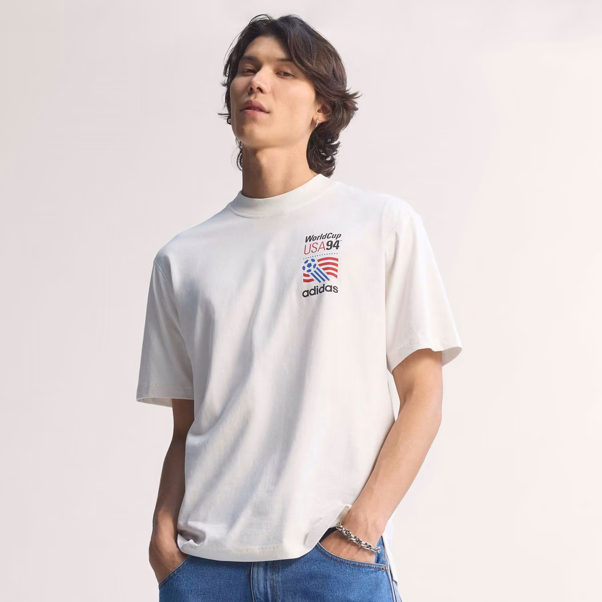 Men's adidas White USMNT 1994 World Cup Graphic T-Shirt 10 Men's adidas White USMNT 1994 World Cup Graphic T-Shirt