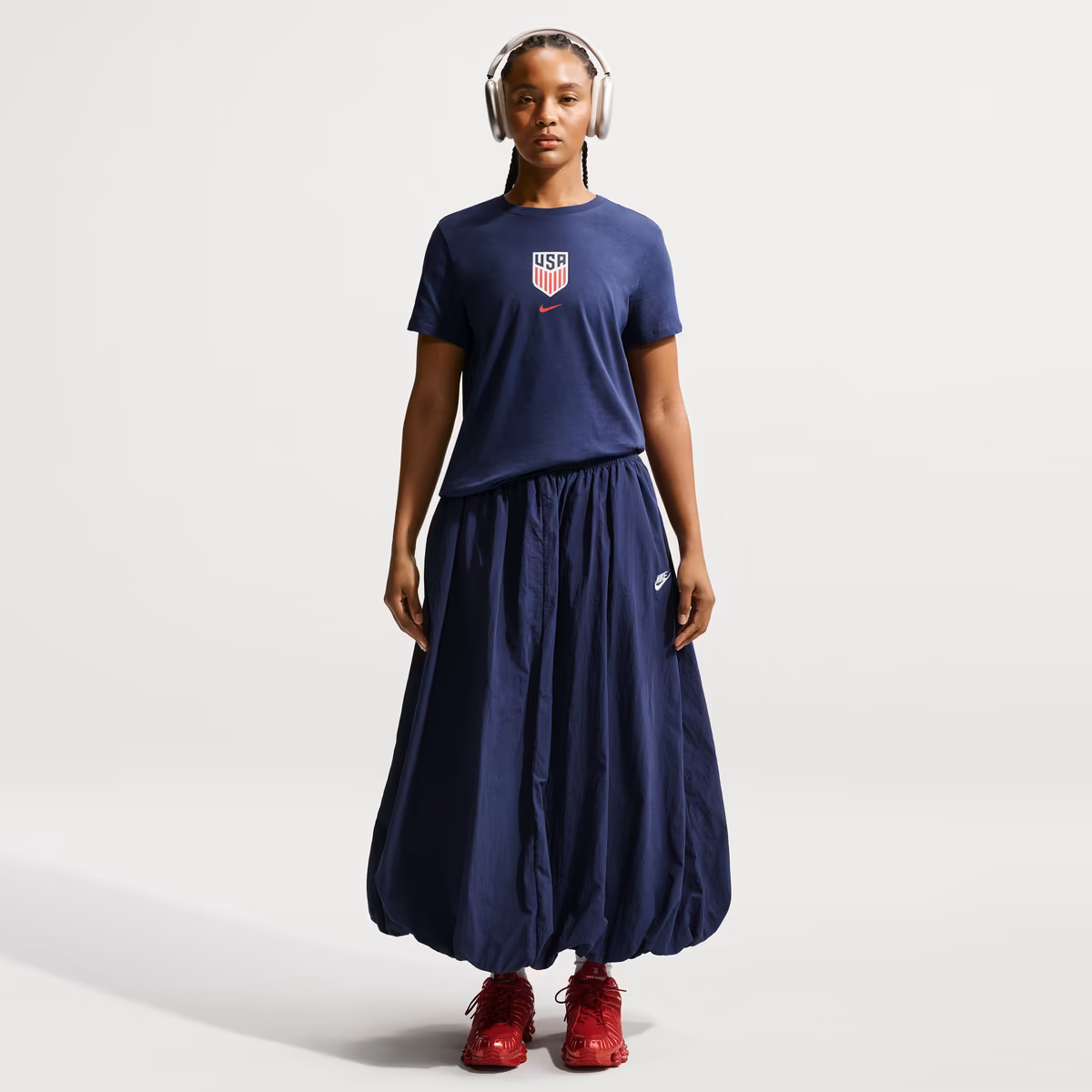 Women's Nike Navy USMNT Crest T-Shirt