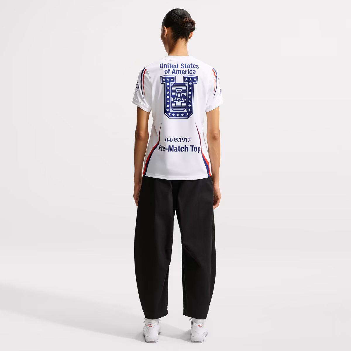 Women's Nike White USMNT x VAA 2026 Dri-FIT Pre-Match Top 4 Women's Nike White USMNT x VAA 2026 Dri-FIT Pre-Match Top