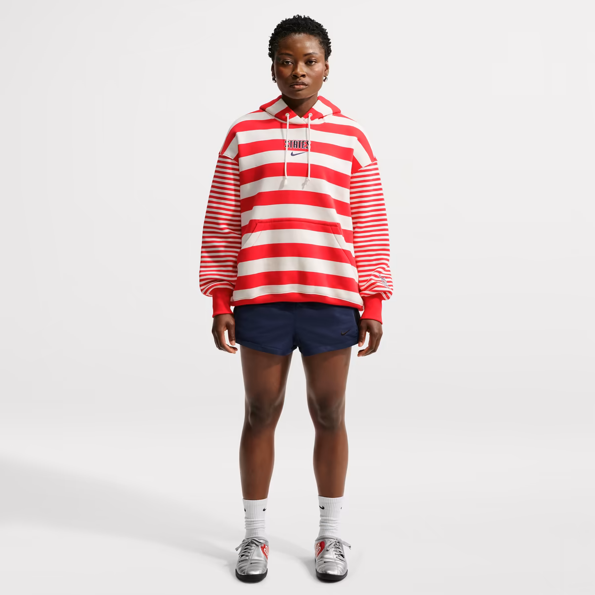 Women's Nike White/Red USMNT Oversized Phoenix Fleece Hoodie 5 Women's Nike White/Red USMNT Oversized Phoenix Fleece Hoodie