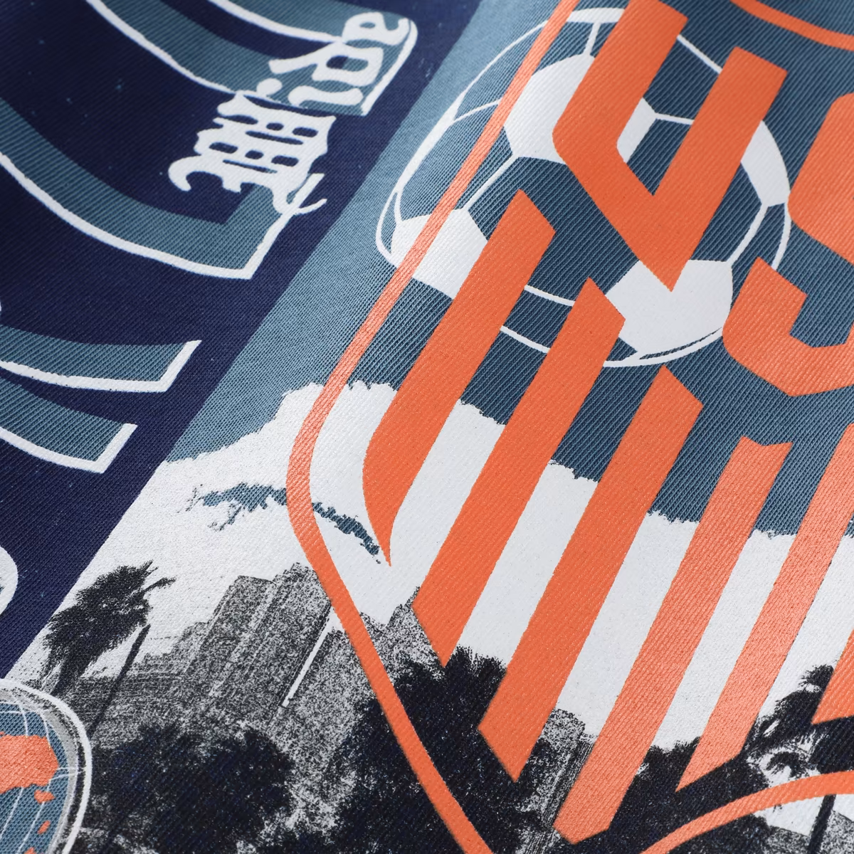 Unisex Uscape Apparel Blue Host City U.S. Soccer x Los Angeles 2026 Graffiti Vintage T-Shirt 5 Unisex Uscape Apparel Blue Host City U.S. Soccer x Los Angeles 2026 Graffiti Vintage T-Shirt
